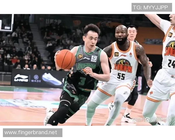 十五运会成年组男篮小组赛 吉林男篮首战不敌辽宁