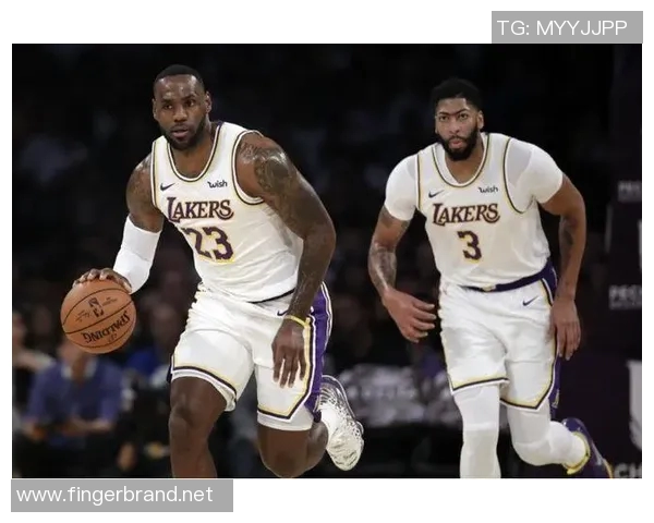 赛季至今效率图公布：火箭进攻第一独行侠垫底，雷霆防守最强